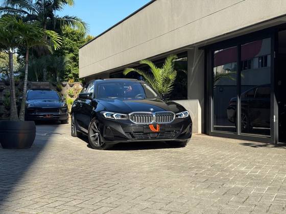 BMW 320i 2.0 16V TURBO FLEX SPORT GP AUTOMÁTICO BMW 320i 2.0 16V TURBO FLEX SPORT GP AUTOMÁTICO